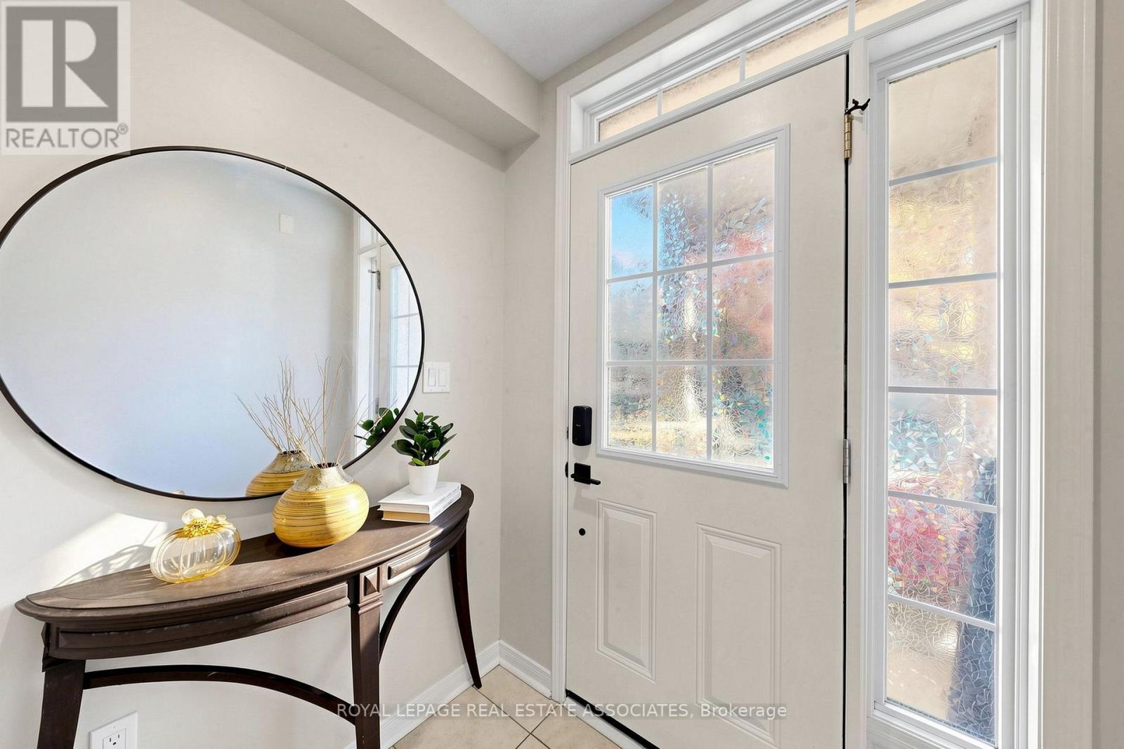 22 Benjamin Way, Whitby, ON