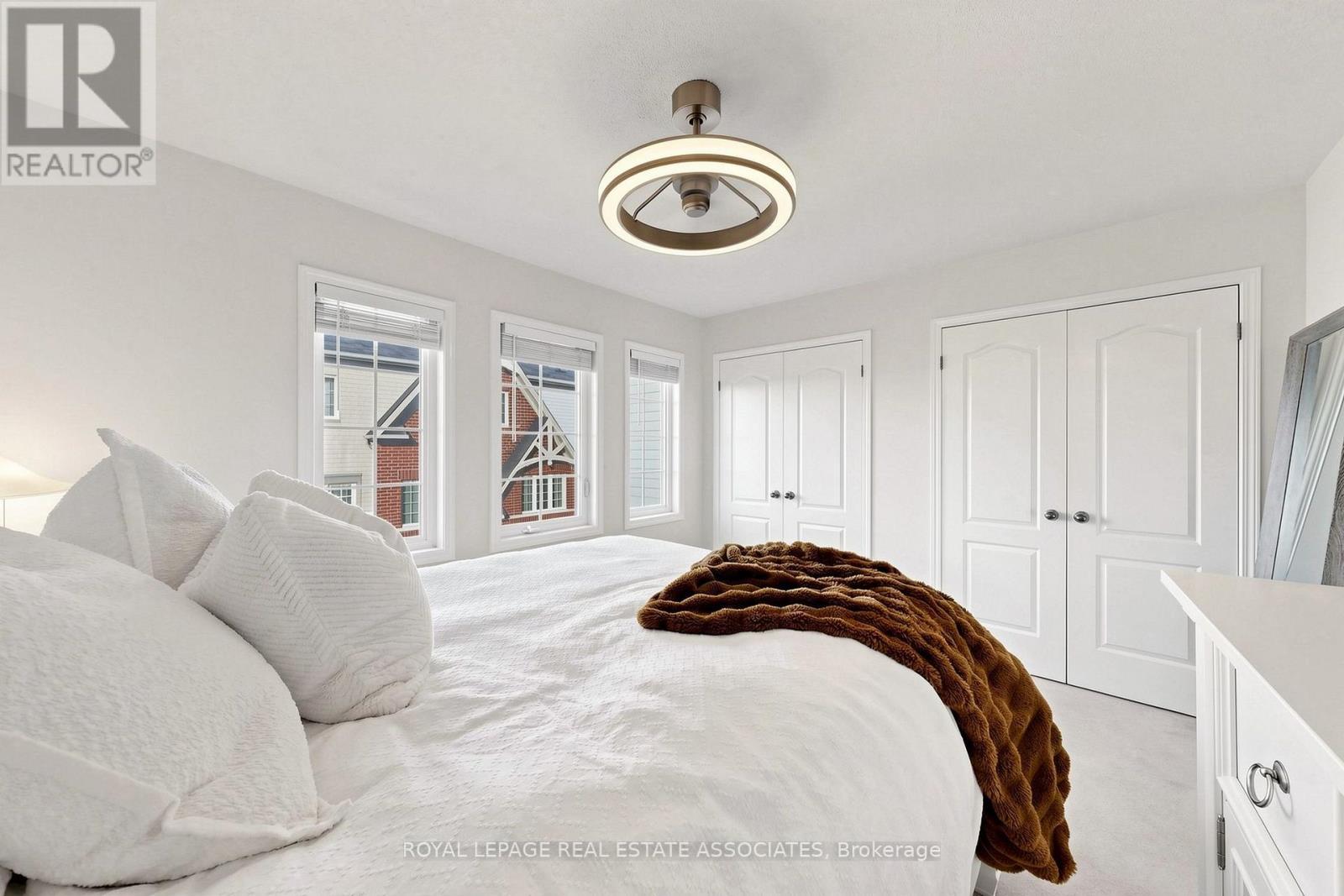 22 Benjamin Way, Whitby, ON