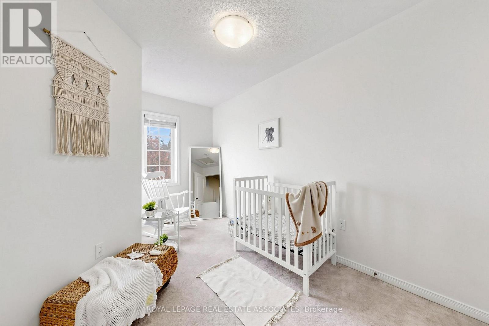 22 Benjamin Way, Whitby, ON