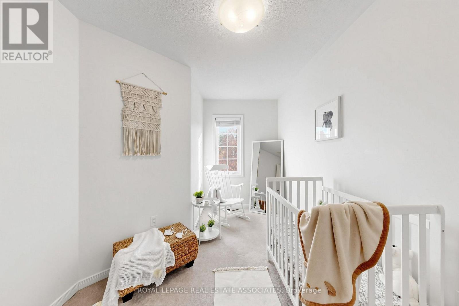 22 Benjamin Way, Whitby, ON