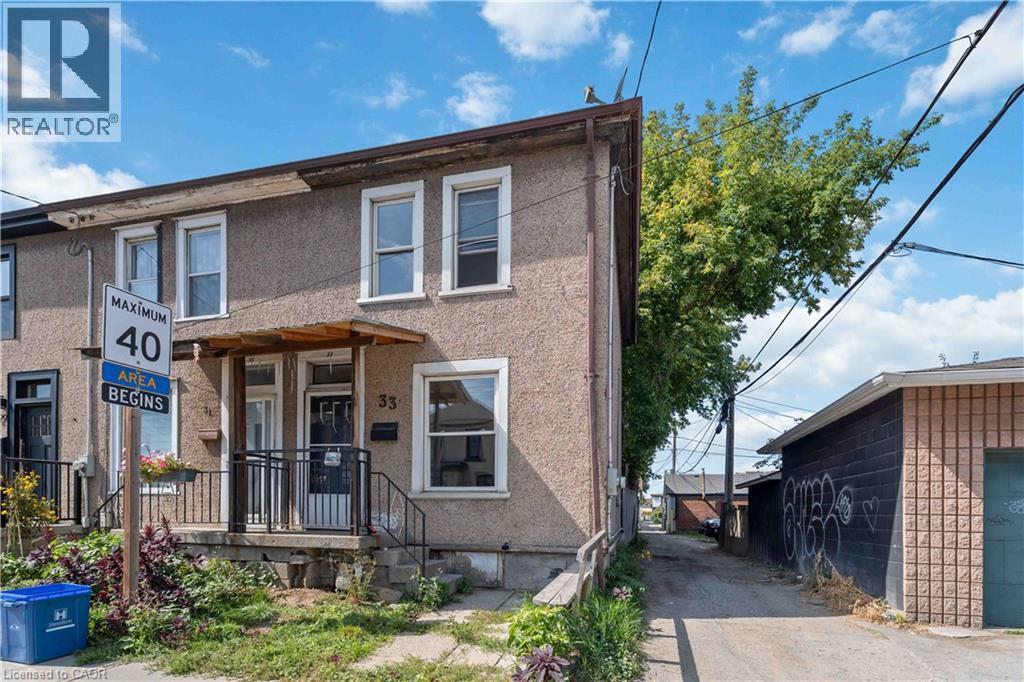 33 Madison Avenue, Hamilton, ON