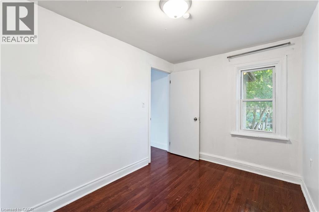 33 Madison Avenue, Hamilton, ON
