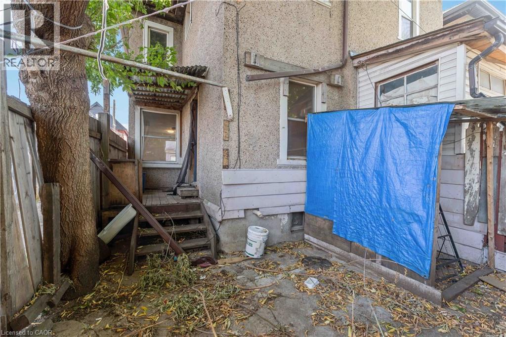 33 Madison Avenue, Hamilton, ON