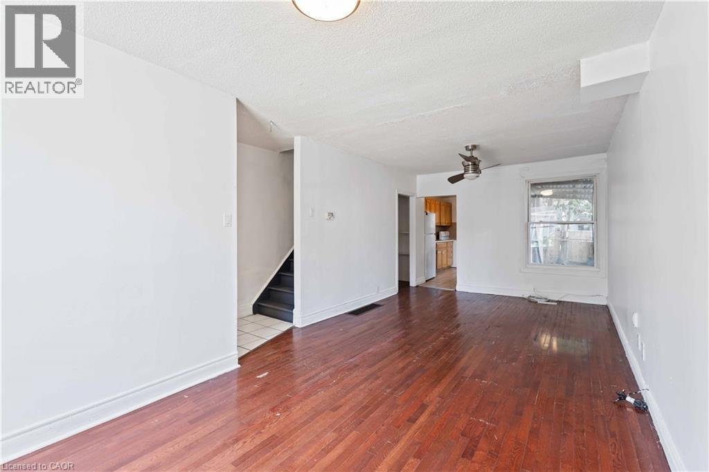 33 Madison Avenue, Hamilton, ON
