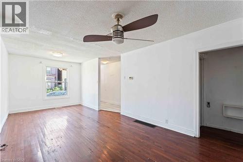 33 Madison Avenue, Hamilton, ON 
