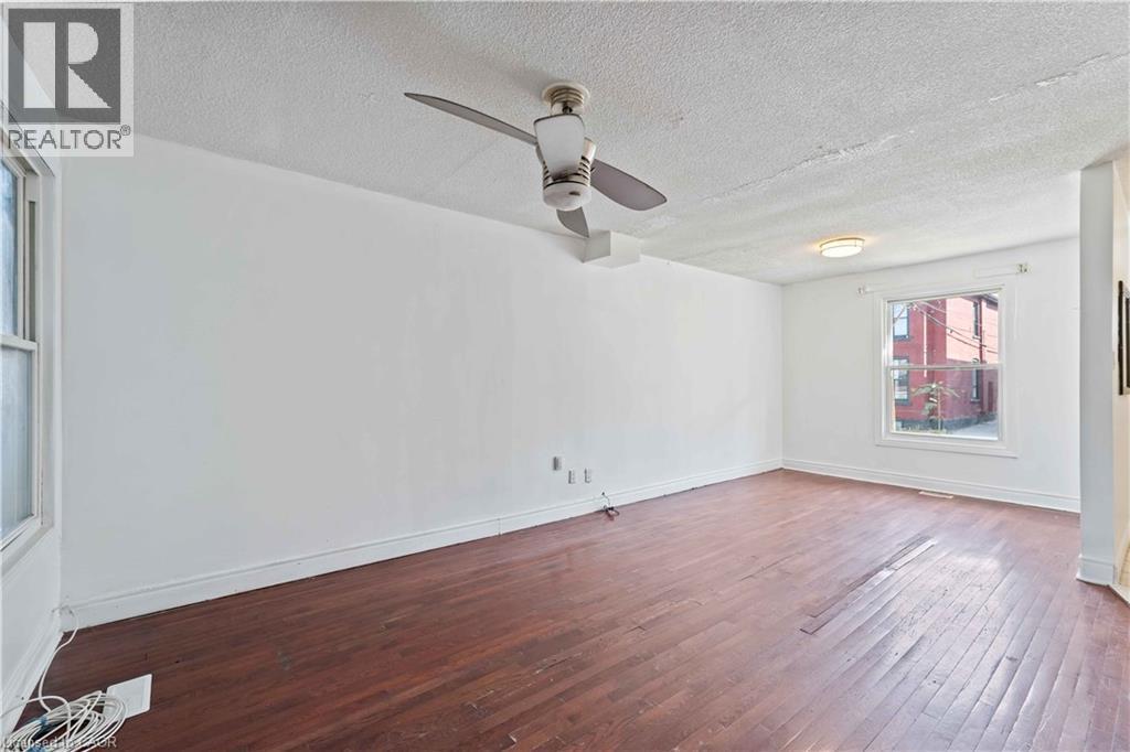 33 Madison Avenue, Hamilton, ON