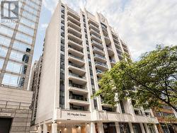 701 - 30 HAYDEN STREET Toronto, ON M4Y 3B8