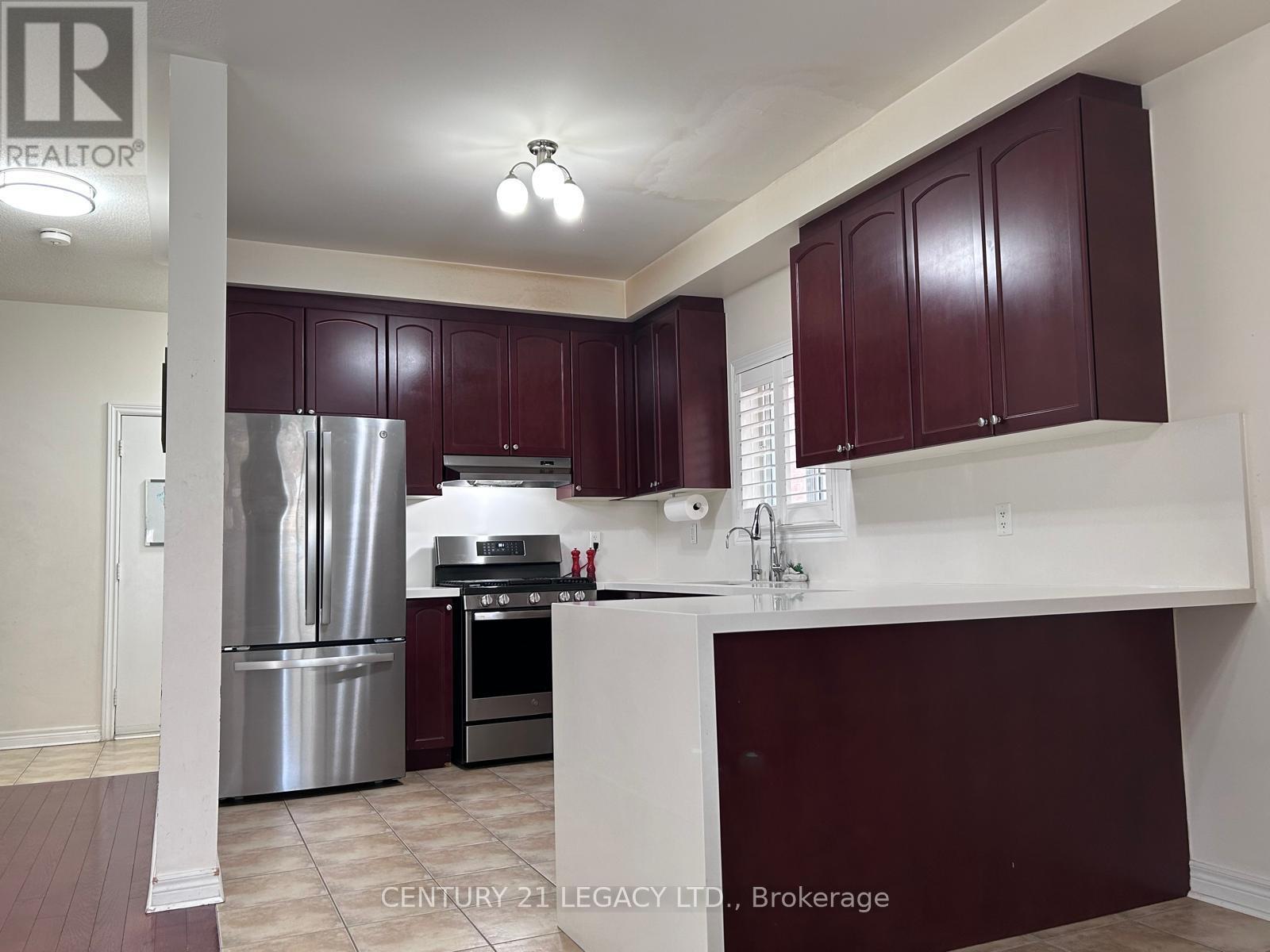 385 Comiskey Crescent, Mississauga, ON