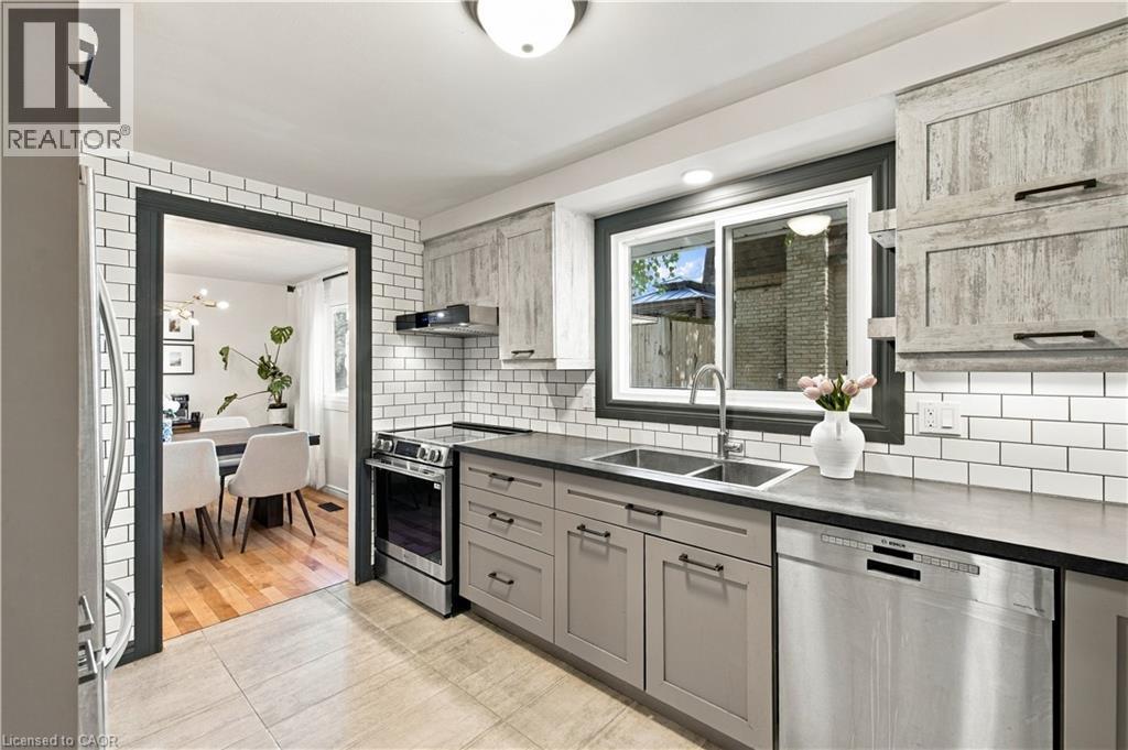 178 Laurentian Drive, Kitchener, ON