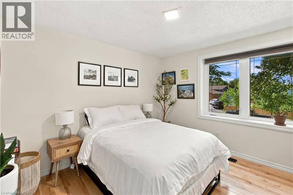 178 Laurentian Drive, Kitchener, ON