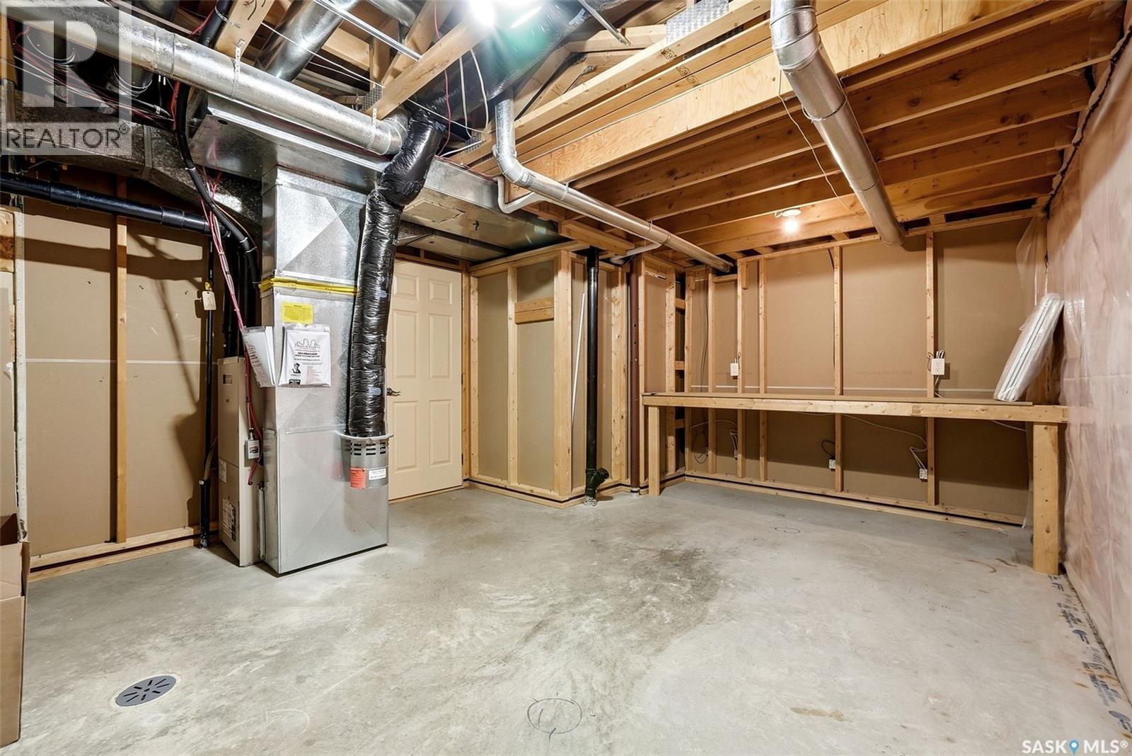 3090 Cranbourn Crescent, Regina, SK