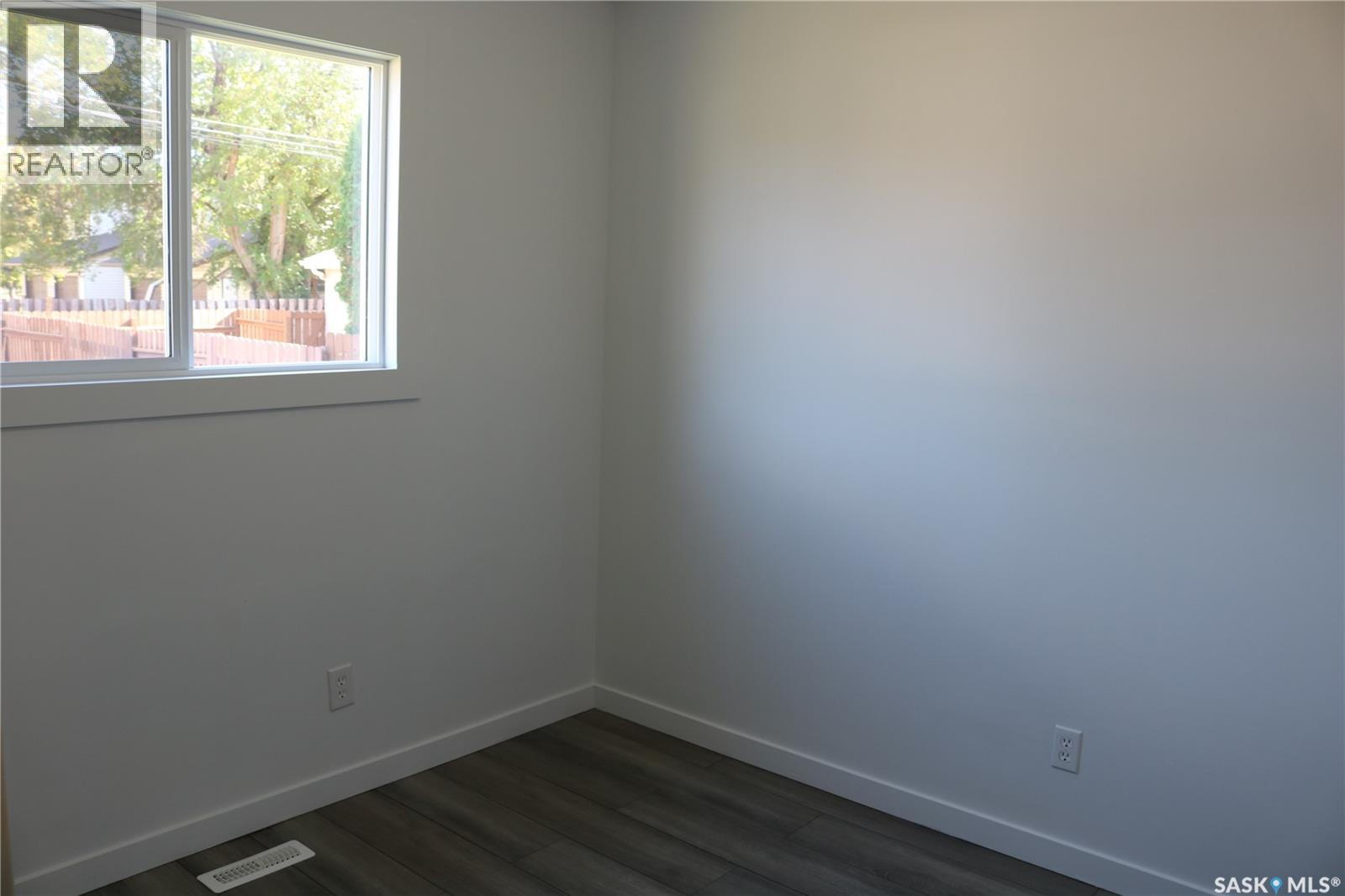 1641 Thompson Avenue, Saskatoon, SK