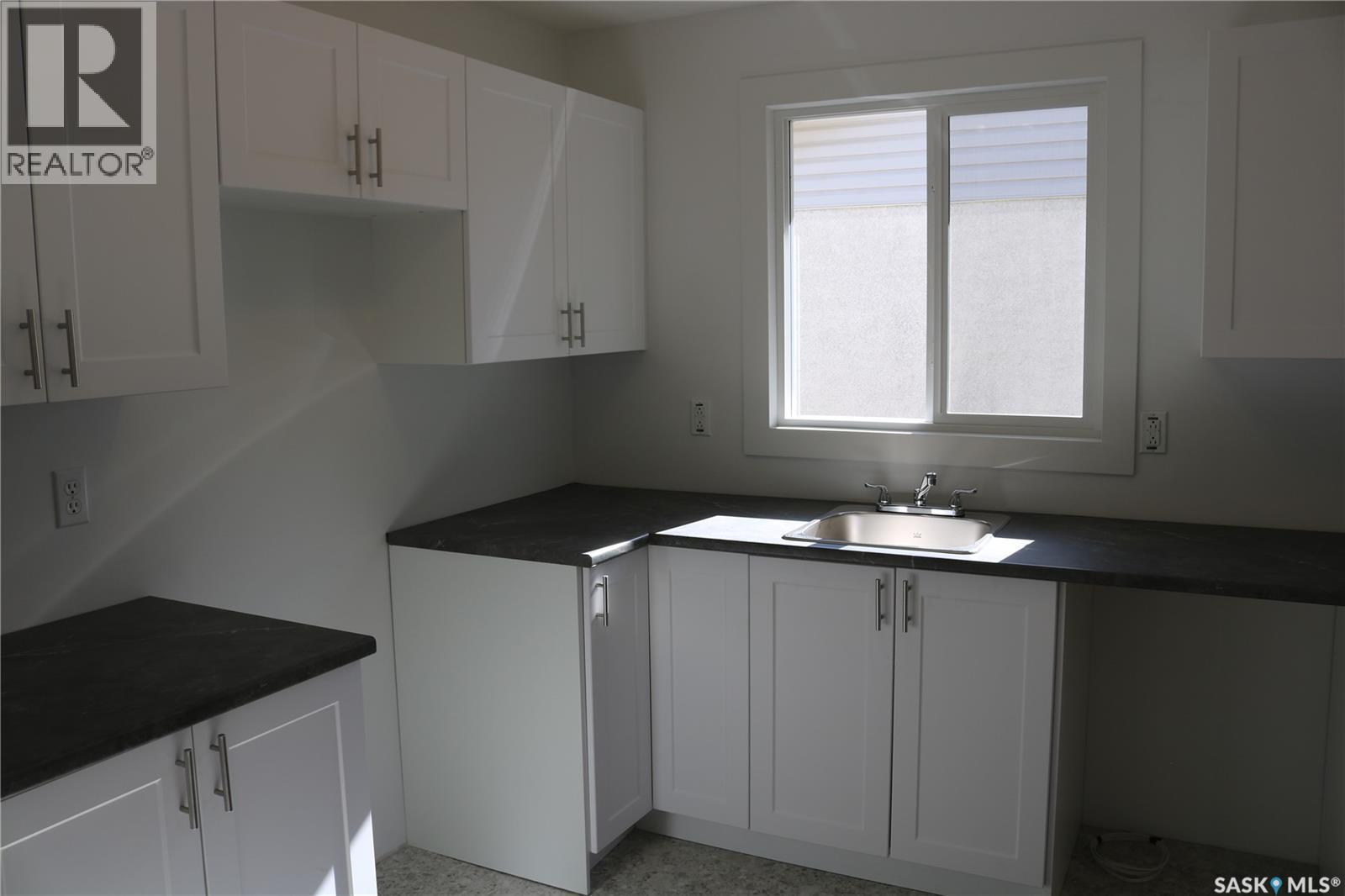 1641 Thompson Avenue, Saskatoon, SK