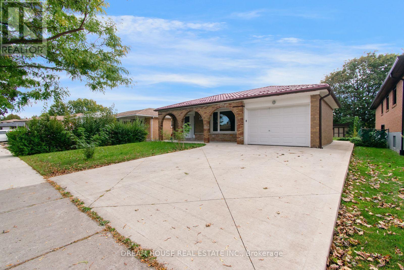 3764 Wyewood Road, Mississauga, ON