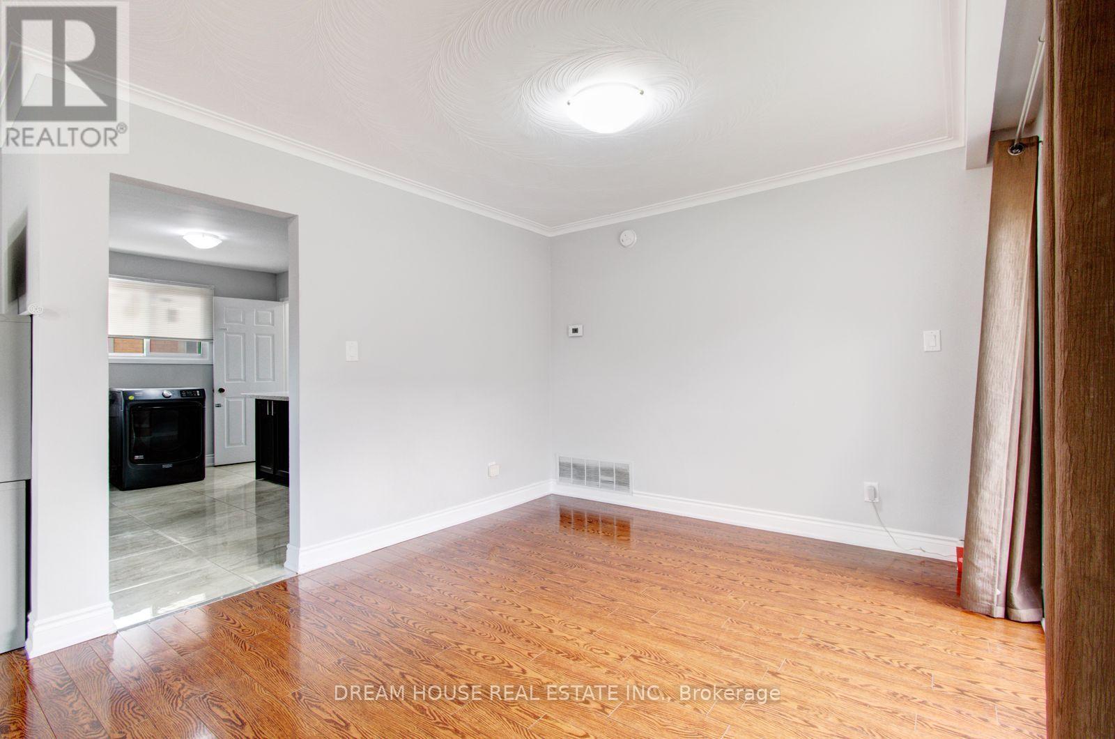 3764 Wyewood Road, Mississauga, ON