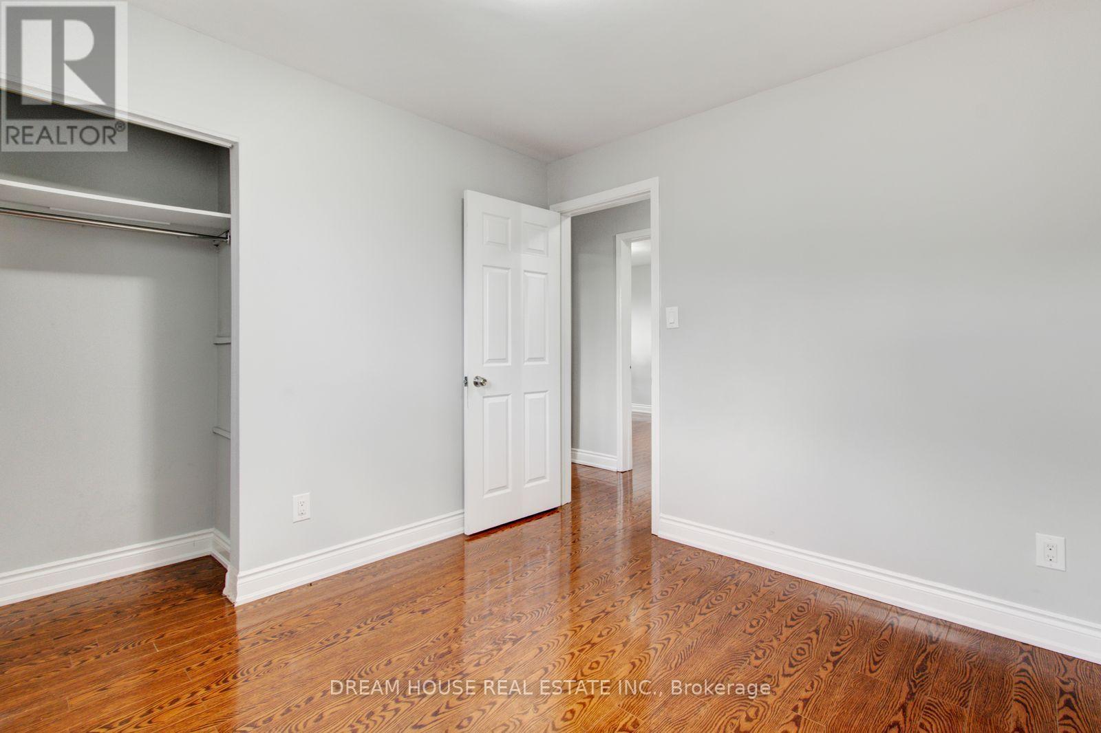 3764 Wyewood Road, Mississauga, ON
