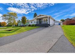 1073 Rockland DR Bathurst, NB E2A 3T8