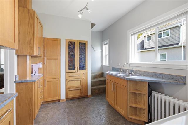 148 Jefferson Ave, Winnipeg, MB