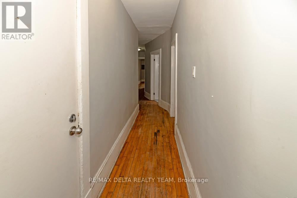 225 St. Patrick Street, Ottawa, ON