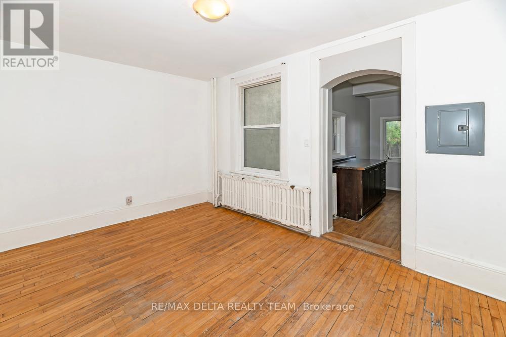 225 St. Patrick Street, Ottawa, ON