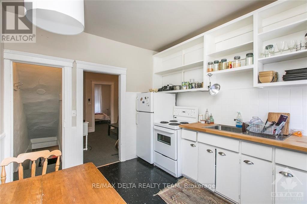 27 Perkins Street, Ottawa, ON