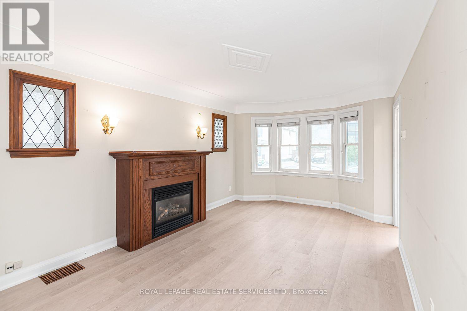 187 West 2Nd Street, Hamilton, ON