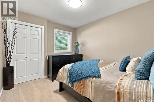 130 Kutz Crescent, Saskatoon, SK 