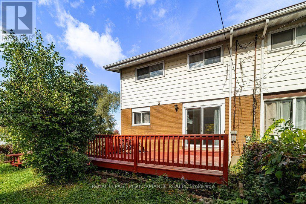 2258 Russell Road, Ottawa, ON