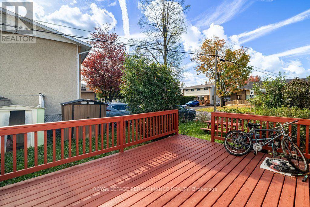 2258 Russell Road, Ottawa, ON
