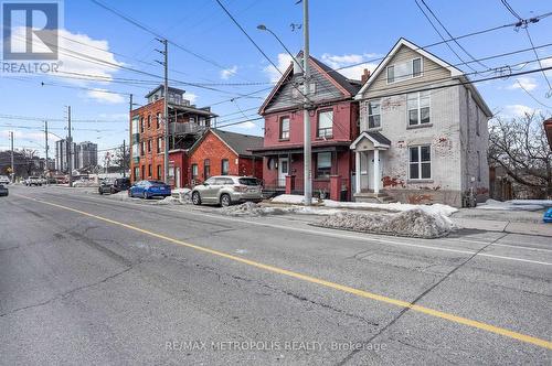 201 Bay Street N, Hamilton, ON 