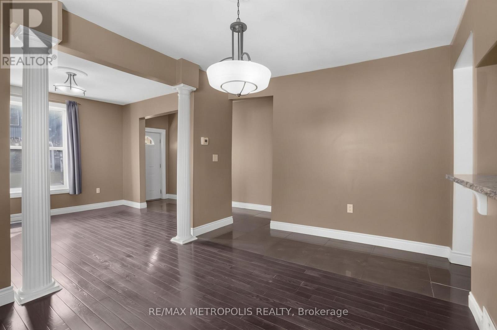 201 Bay Street N, Hamilton, ON