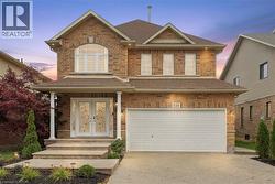 115 BOCELLI Crescent  Stoney Creek, ON L0R 1P0