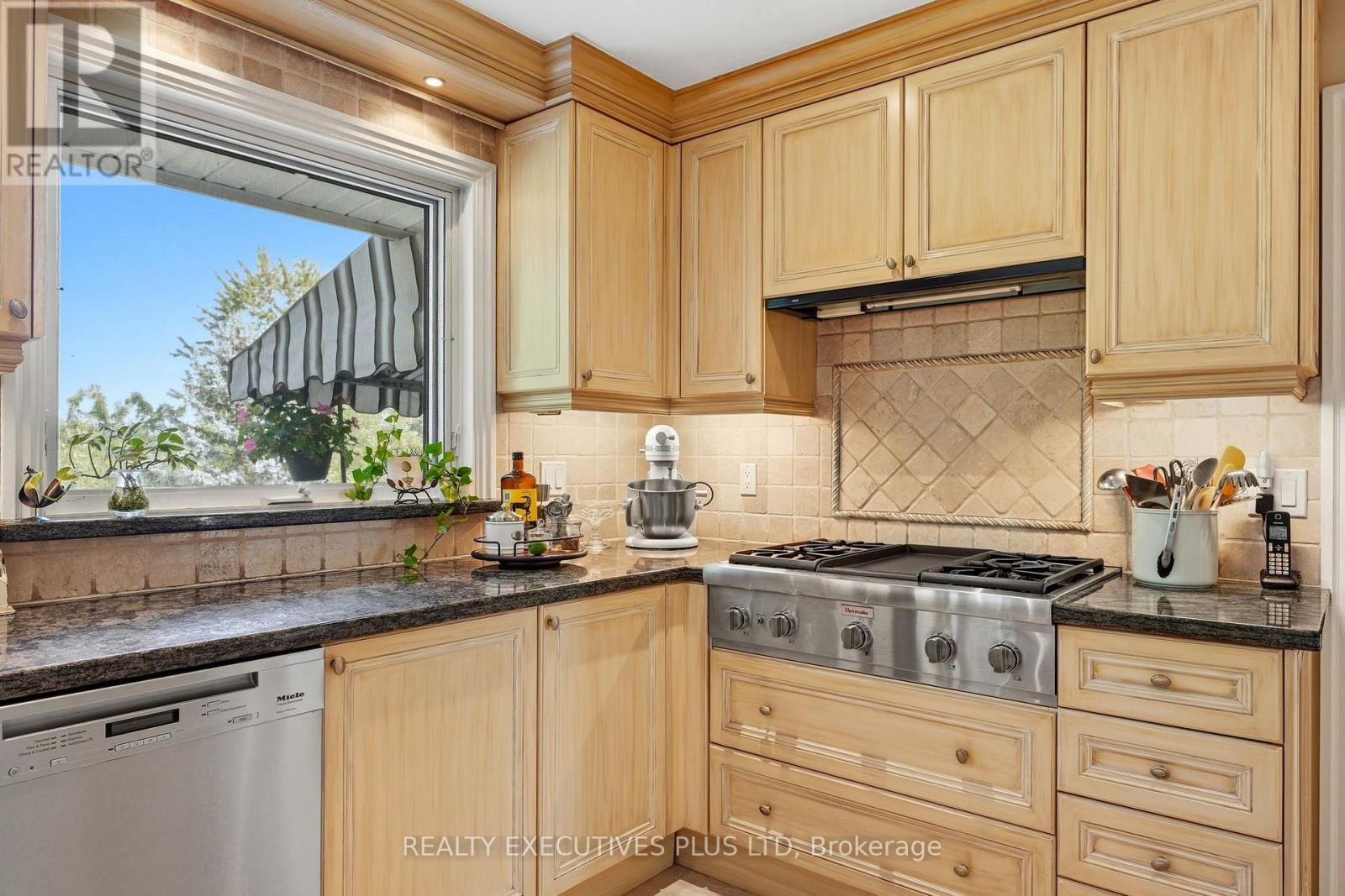 691 Nautalex Court, Mississauga, ON