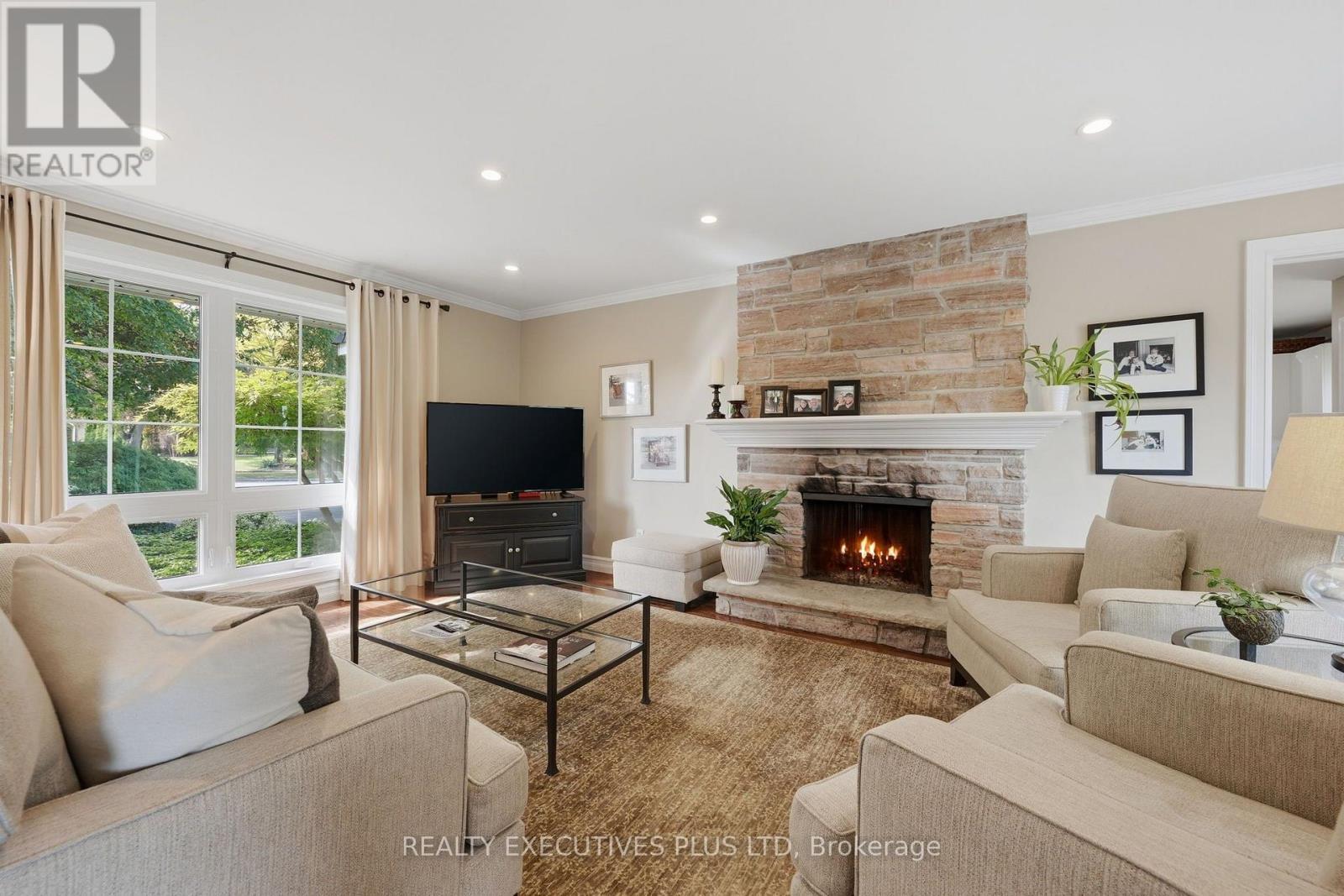 691 Nautalex Court, Mississauga, ON
