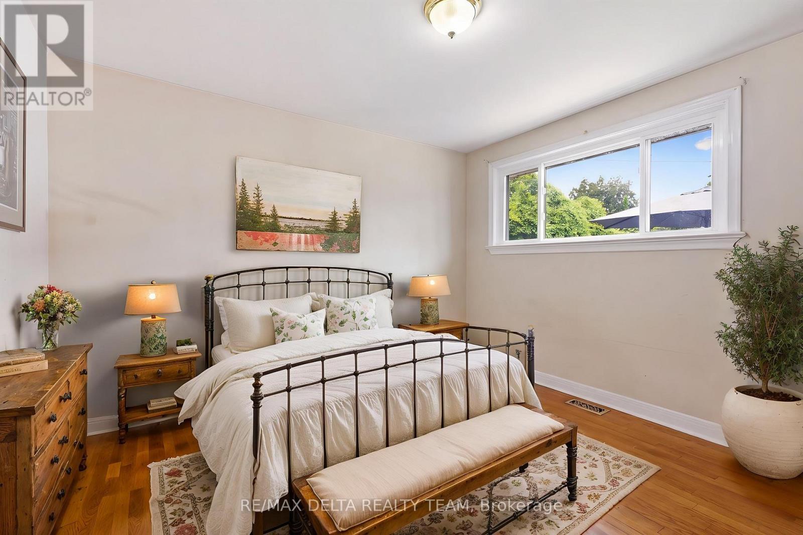 Photo has been virtually staged - 2162 Rushton Road, Ottawa, ON