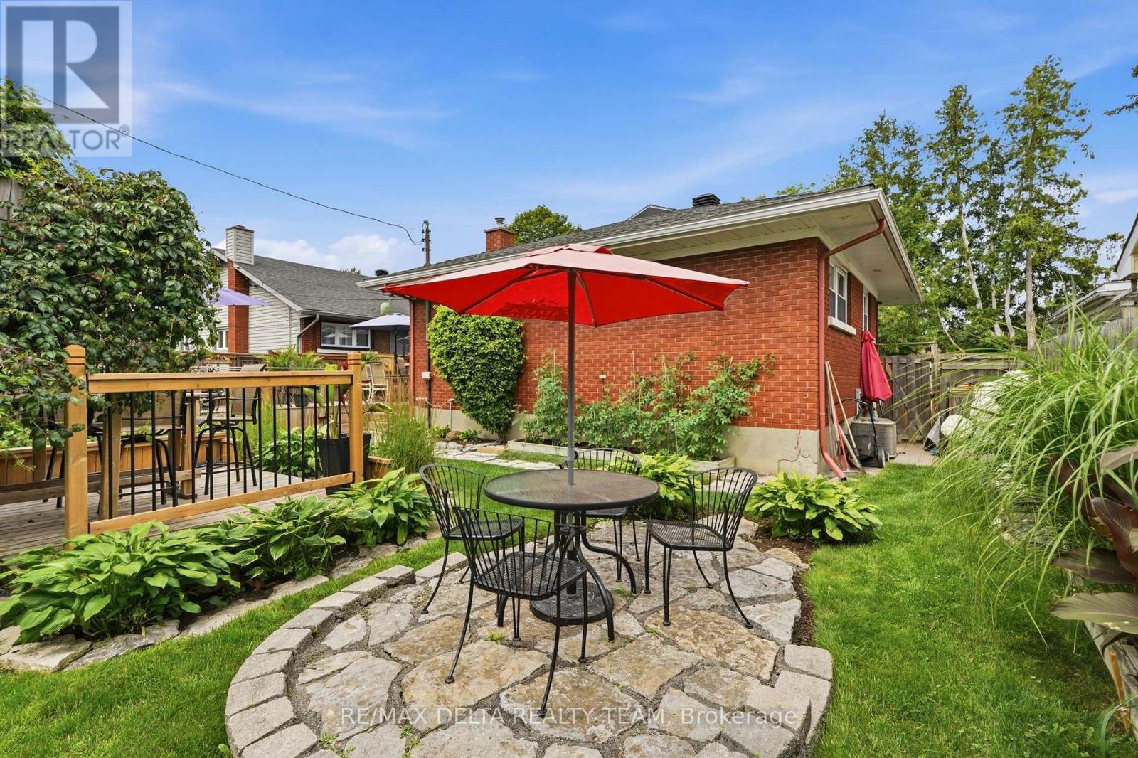 2162 Rushton Road, Ottawa, ON
