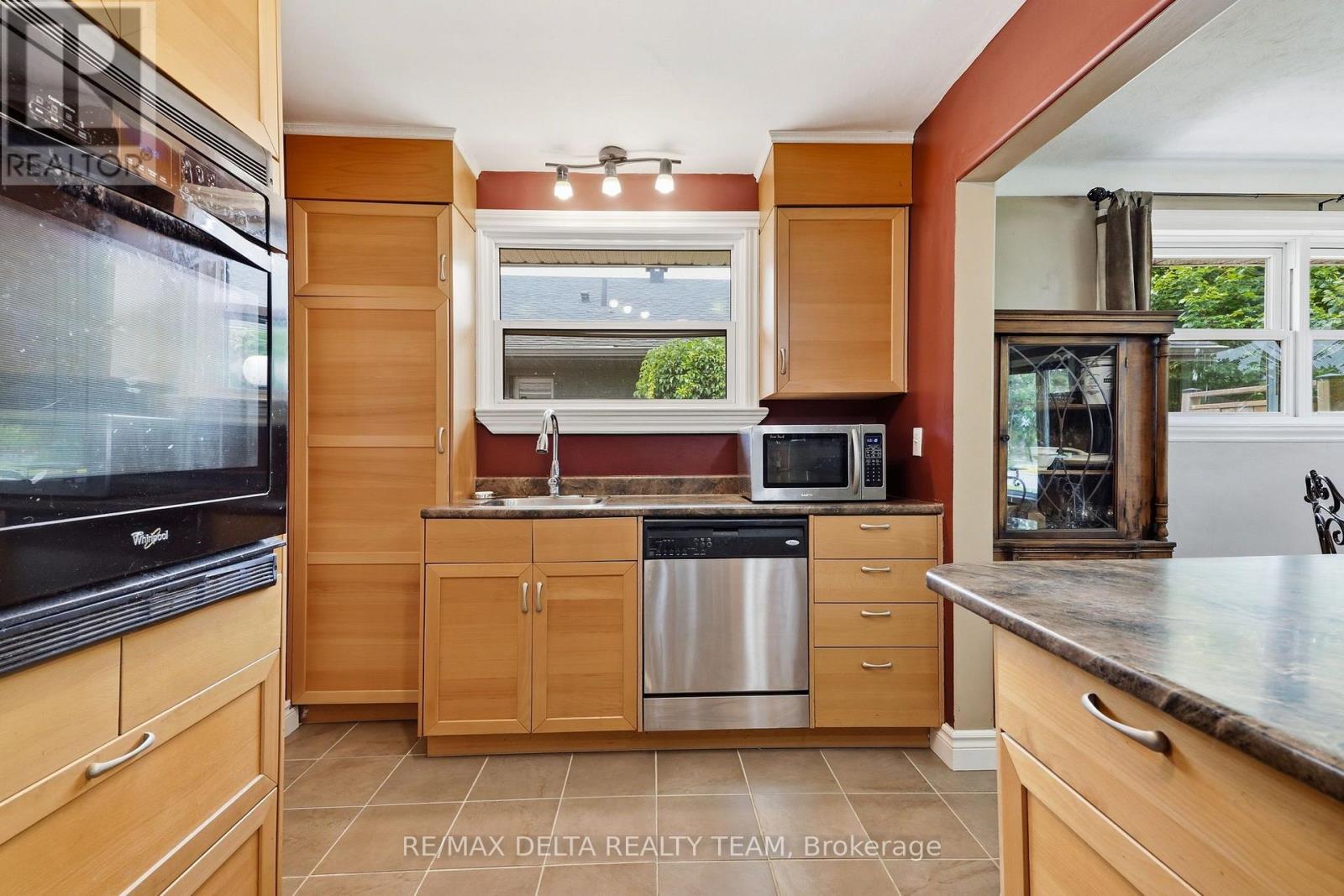 2162 Rushton Road, Ottawa, ON