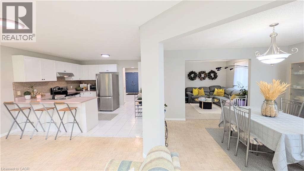 68 Benjamin Drive, Hamilton, ON