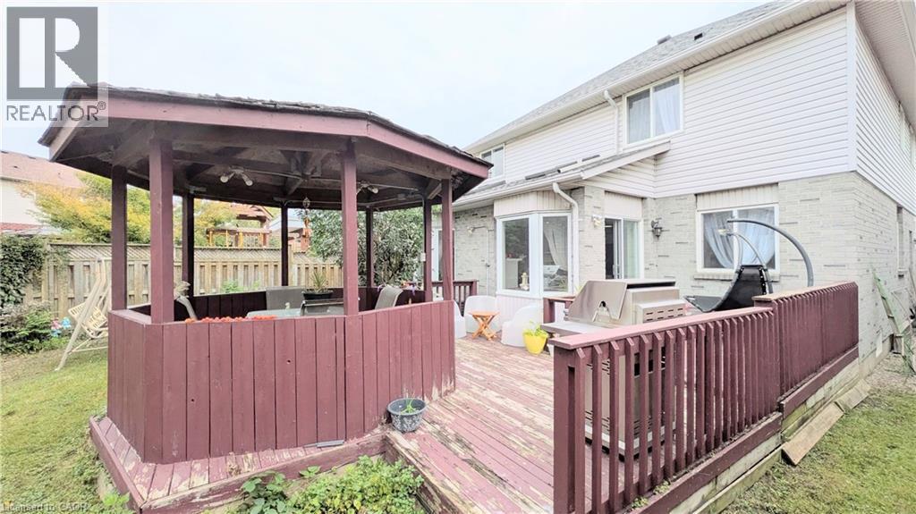 68 Benjamin Drive, Hamilton, ON