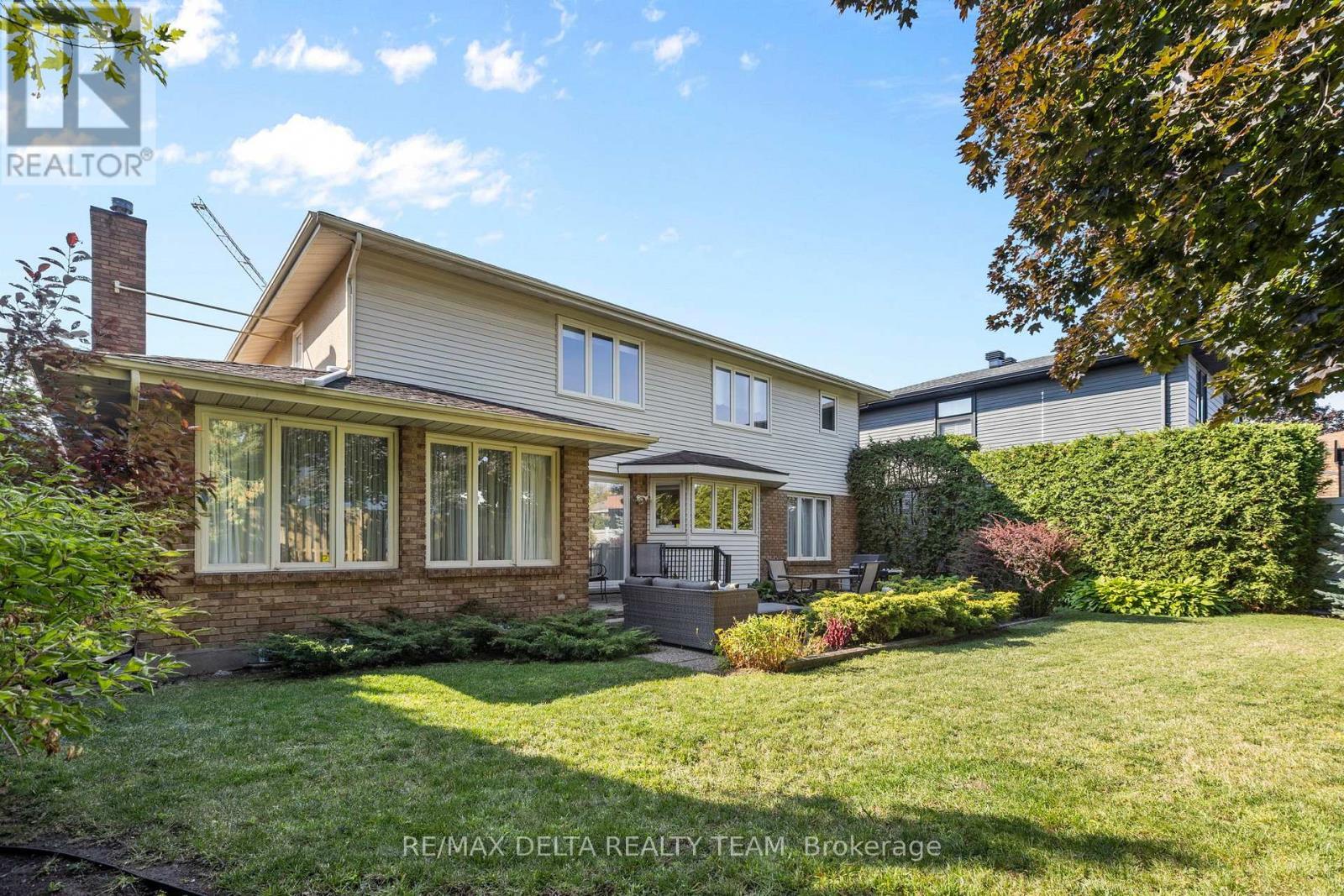 11 Garand Place, Ottawa, ON
