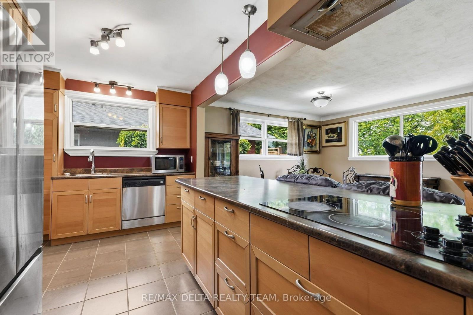 2162 Rushton Road, Ottawa, ON