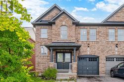 332 DUNCAN LANE N Milton, ON L9T 7A6