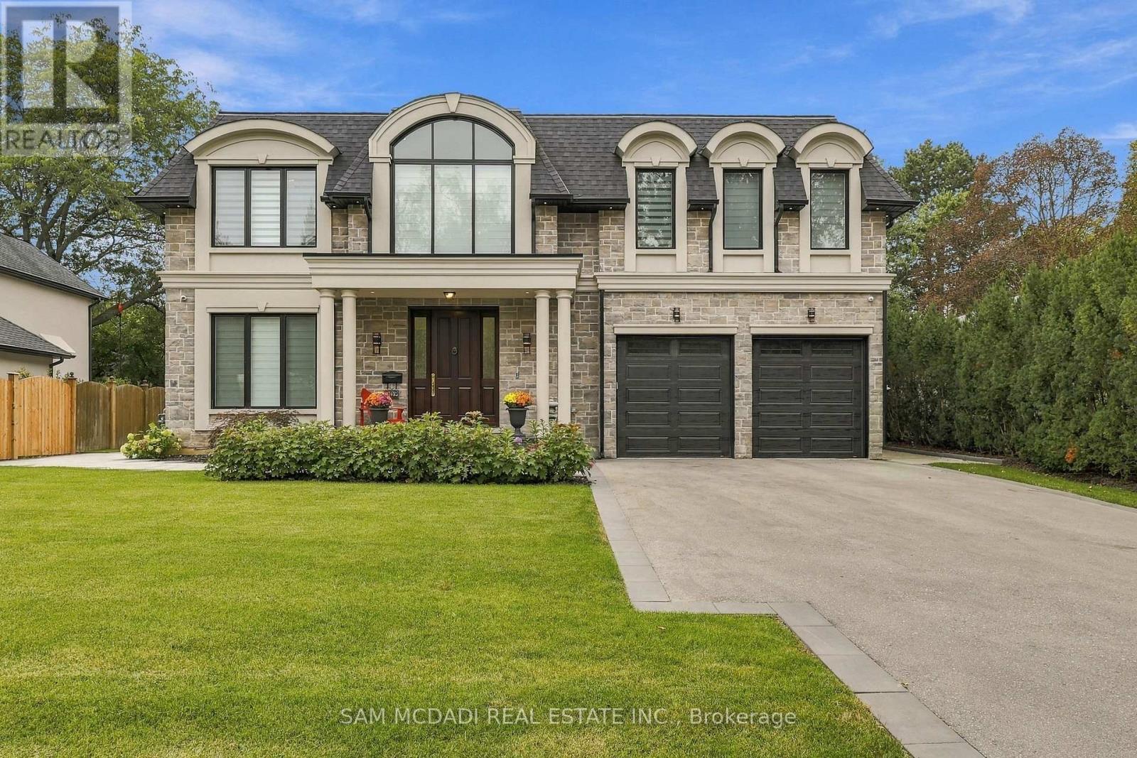 902 Parkland Avenue, Mississauga, ON