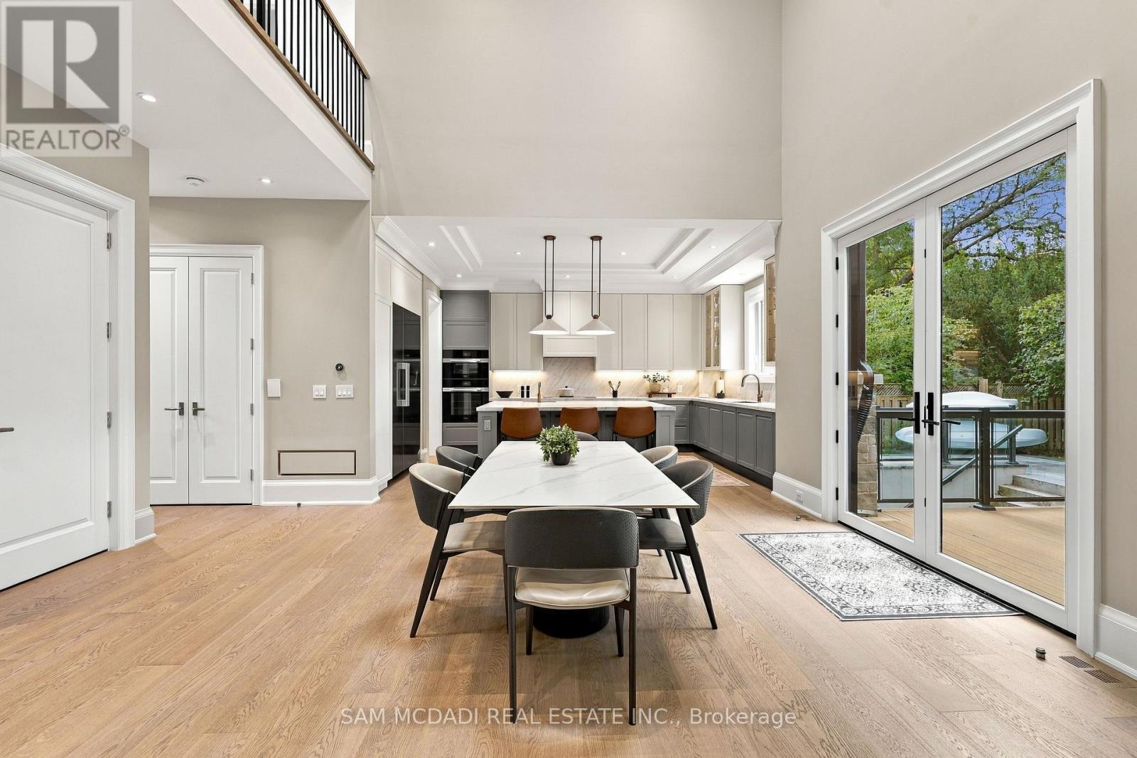 902 Parkland Avenue, Mississauga, ON