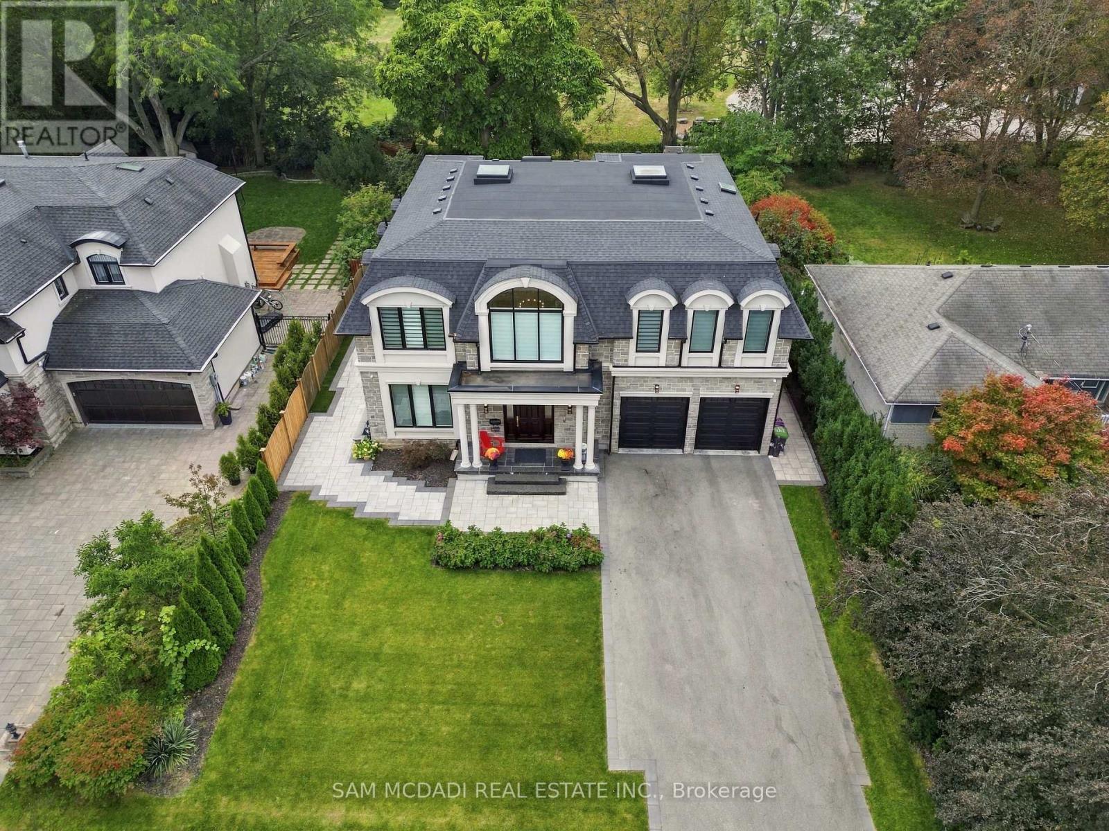 902 Parkland Avenue, Mississauga, ON
