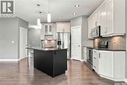 1415 Pringle Crescent, Saskatoon, SK 