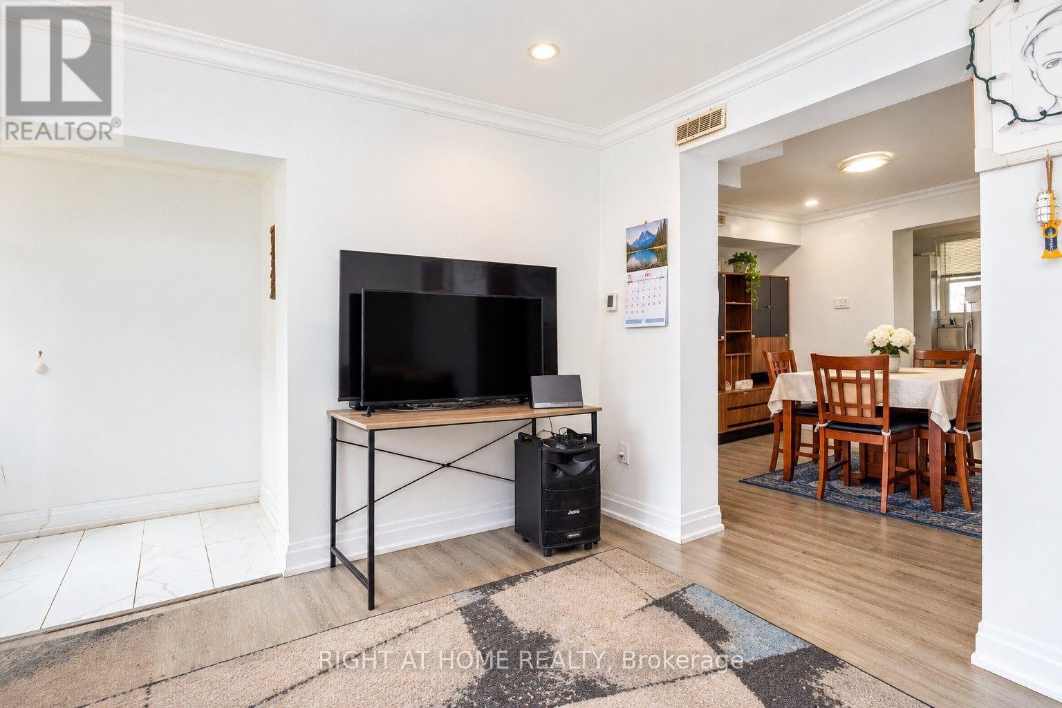 179 Wilson Street, Hamilton, ON
