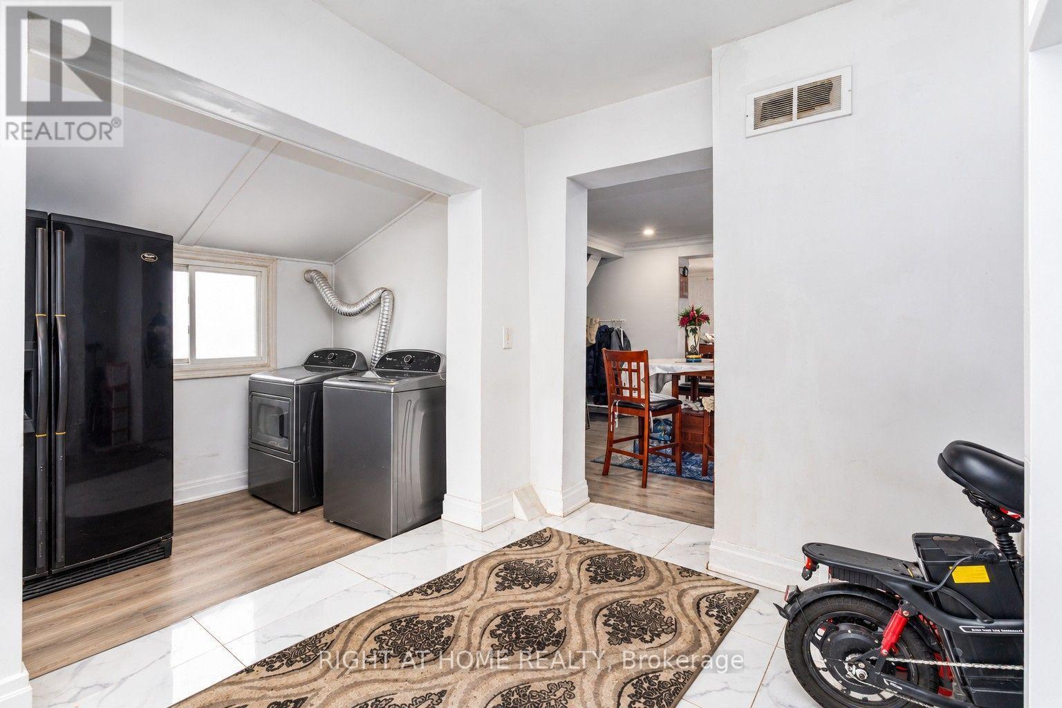 179 Wilson Street, Hamilton, ON