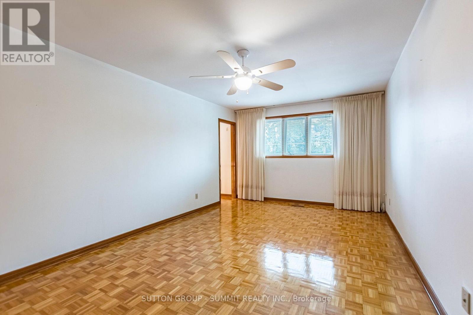 2477 Cliff Road, Mississauga, ON