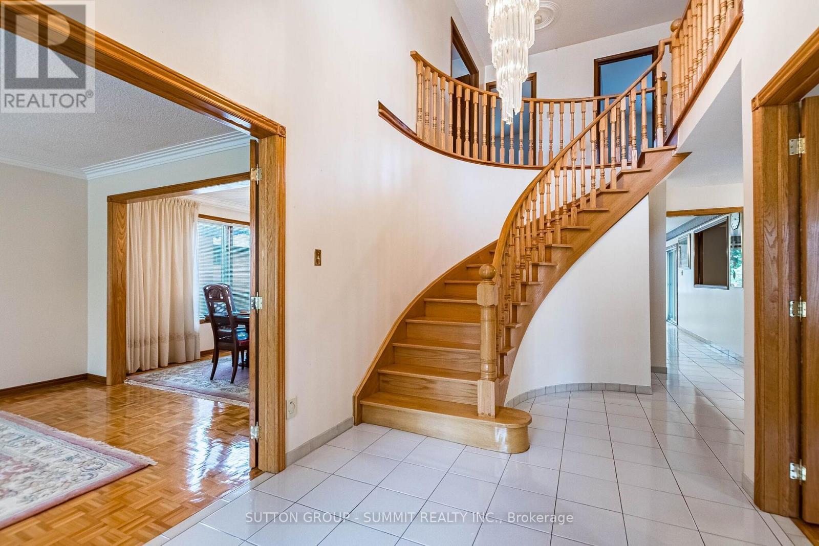 2477 Cliff Road, Mississauga, ON